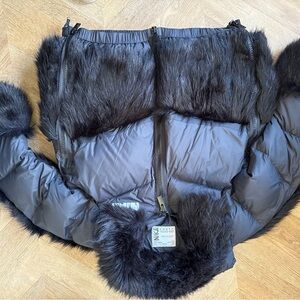 Nike Women's Black Puffer Jacket with Fur Trim